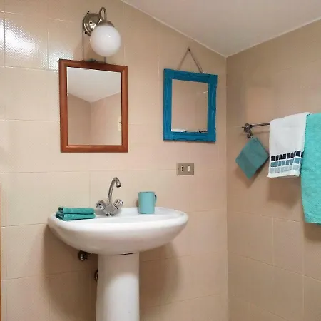 Apartment Lakefront Flat *