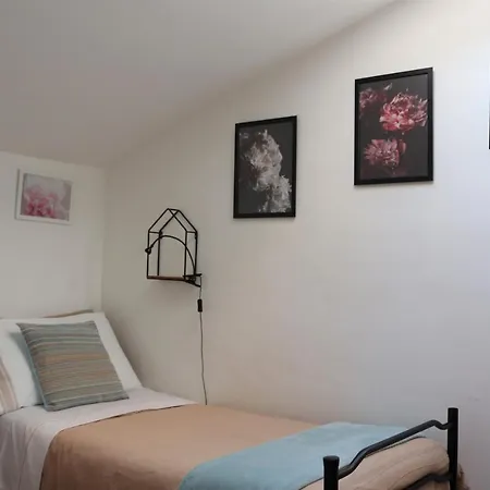 Lakefront Flat Desenzano del Garda